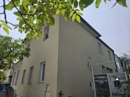 + NOTVERKAUF + OPEN HOUSE SONNTAG, 15.06. AB 15:30 UHR BIS 18:00 UHR ++ MEHRFAMILIEN HAUS mit 3 SEPARATEN WOHNEINHEITEN + 11 ZIMMER + BAHNHOFSNÄHE