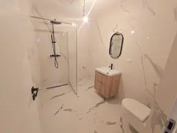 + ERSTBEZUG + Weinviertel + Moderne 2-Zimmer-Wohnung mit Loggia in Münichsthal – 20 Minuten von Wien entfernt +