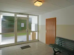 3-Zimmer-Wohnung mit Balkon in Grünruhelage an der VOR-Kernzonengrenze