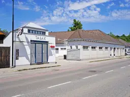 Für Bauträger! Wohn- und Geschäftsbaugrund im Pressbaumer Kerngebiet