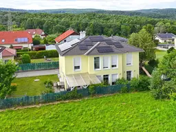 Familienfreundliches, modernes Haus in idyllischer Naturlage in Pressbaum