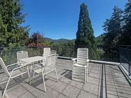 Charmante 5-Zimmer Villenetage mit traumhafter Terrasse und Wienerwaldblick am Sagberg