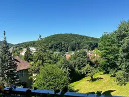Sonnige 3-Zimmer mit Loggia, Schwimmhalle und Sauna in Purkersdorfer Zentrumslage