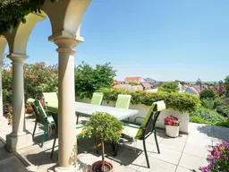 Einmalig! Stilvolle Premium-Residenz mit altem Weinhaus am Neusiedler See