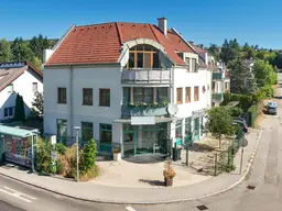 Großzügiges Geschäftslokal mit bester Sichtbarkeit auf 2 Ebenen in Mauerbach