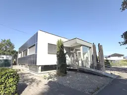 Repräsentatives Büro- &amp; Praxisgebäude in zentraler Lage von Altach