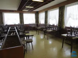 Ehemaliger Gasthof mit Fremdenzimmer und Wohnung in Feistritz am Wechsel