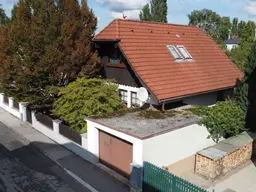 Charmantes Einfamilienhaus in hochwertiger Lage - Anlageimmobilie mit Wohnberechtigtem