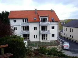 Geförderte 3-Zimmer Dachgeschoss Wohnung in Miete mit Kaufoption | ca. 79 m² | Balkon