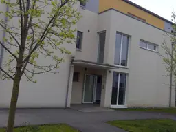 Kemmelbach Top 4/3. Befristete, geförderte 3 Zimmer Wohnung | Großer Balkon.