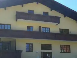 Miesenbach. 75 m² Eigentumswohnung Euro 140.912,- | mtl. Kosten Euro 294,- inkl. Stellplatz.