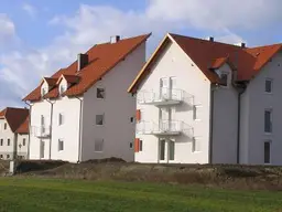 Geförderte Miete mit Kaufoption I 2 Zimmer | inkl. Loggia und Küchenblock.
