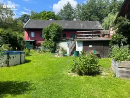 Uriges Landhaus im Dorfverband