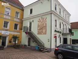 Schöne 2-Zimmer Wohnung bzw. Büro mit kleinem Balkon