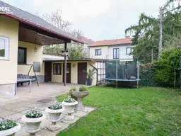 Gepflegte Doppelhaushälfte im Wohnungseigentum - 80m², 3 Zimmer, Küche, Garage, Garten und Abstellräume!