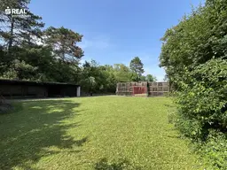 Baugrundstück mit Potenzial - zentrale und ruhige Lage mit Seeblick