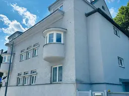 4-Zimmer-Wohnung mit Balkon