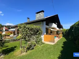 Großzügiges Familienhaus mit idyllischem Garten