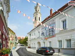 Stundungsvariante 50 % Anzahlung : Wunderschöne 3 Zimmer-Altbauwohnung im Zentrum Balkon und Miete-Kaufoption