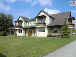 Dachgeschosswohnung mit Balkon in Langau