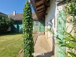 Altes Landhaus mit großem Grundstück - ideal für Pferdehaltung und individuelle Gestaltung