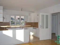Elegante Maisonette mit Garten beim Lainzer Platz´l
