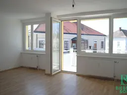 Sonnendurchflutete 3-Zimmer-Wohnung in top Lage mit Balkon!