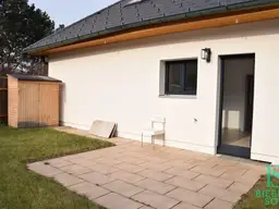 Garten, Terrasse, Sonne und Ruhe - Großzügige, top sanierte Maisonette an der Stadtgrenze