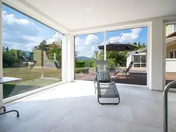 Landhaus mit Hallenbad auf 5.000m² großem Grundstück in Sooß!