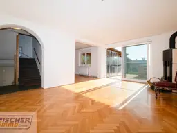 Einfamilienhaus mit Schwimmteich in Sooß/Baden!