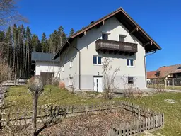 AM WALDESRAND | Entzückendes Einfamilienhaus mit großem Garten