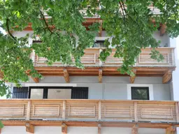 Zentrale Wohnung in Kitzbühel - Balkon mit Blick auf historische Sehenswürdigkeiten