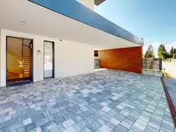 8685 Steinhaus am Semmering, 174m² Wohnfläche, 591m² Grundstück, Terrasse, Garage, Carport, Wellnessbereich, Photovoltaikanlage, modern möbliert, einzigartiger Topzustand! Kaufpreis € 795.000,--