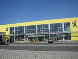 Gewerbegrundstück in Eisenstadt 8808m² mit bestehender Halle 3053m², Flächenreserve, 122 Stellplätze in zentraler Lage