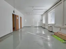360m² Feinproduktion/Lager/Büro mit optionaler Produktionshalle und Freiflächen!