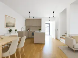 Fertiggestellt &amp; bezugsbereit | 5-Zimmer Neubau-Reihenhaus mit ca. 50m² Eigengarten | Hofruhelage | Luftwärmepumpe
