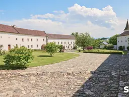 #SQ - ​HISTORISCHES ANWESEN VON ZEITLOSER ELEGANZ – IN HERAUSRAGENDEM BAULICHEN ZUSTAND