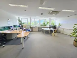 * * * LICHTDURCHFLUTETES GROSSRAUM-BÜRO mit TOP-ANBINDUNG... KLIMATISIERT... TIEFGARAGENPLÄTZE * * * 