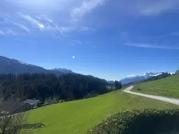Angerberg: 3 Wohneinheiten in einem Haus zu verkaufen 
