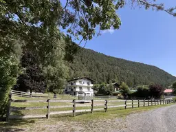SONNIGE, RUHIG GELEGENE BAUGRUNDSTÜCKE IN TRAUMHAFTER AUSSICHTSLAGE – RUHE UND NATUR PUR IN TARRENZ
