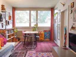 2-ZIMMER-WOHNUNG VERMIETET