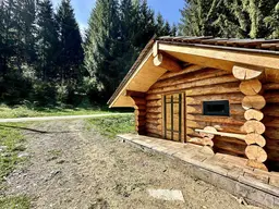 Einzigartiges Hideaway: Rustikale Blockhütte