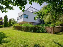 EINE VILLA WIE EIN VERSPRECHEN: LEBENSKUNST IN DER NÄHE DES WÖRTHERSEES!