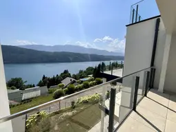 ATEMBERAUBENDE AUSBLICKE AUF DEN MILLSTÄTTER SEE UND AUF DIE BERGLANDSCHAFT! TRAUMHAFTE MIETWOHNUNG (NEUBAU) IN BESTLAGE VON MILLSTATT!
