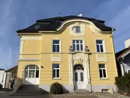 Wohn- und Geschäftsflächen im Stadtzentrum mit Lift und Parkmöglichkeiten