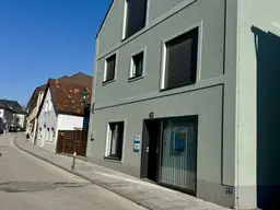 Jetzt durchstarten! Geschäftslokal/Büro in top Lage in Gramastetten - direkt an der Marktstraße.