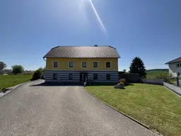 Mehrfamilienhaus auf landwirtschaftlichen Nutzgrund