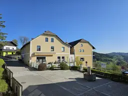 Gasthof mit Gästezimmer und Saal