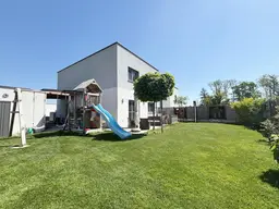 Moderne Doppelhaushälfte in sonniger Lage!