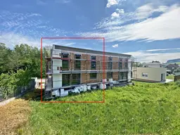 Moderne Doppelhaushälfte in sonniger Lage